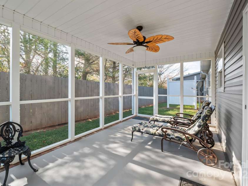 129 MORGAN TRACE Drive, Valdese, NC 28690.  MLS# CAR4204925, YatesRealty ID 7999. 