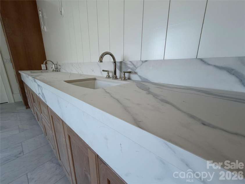 1430 Samuel Spencer Parkway, Davidson, NC 28036.  MLS# CAR4305336, YatesRealty ID 8. 