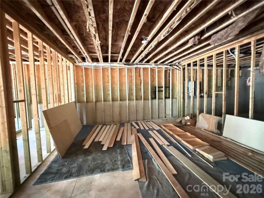1430 Samuel Spencer Parkway, Davidson, NC 28036.  MLS# CAR4305336, YatesRealty ID 8. Great space for your golf simulator.