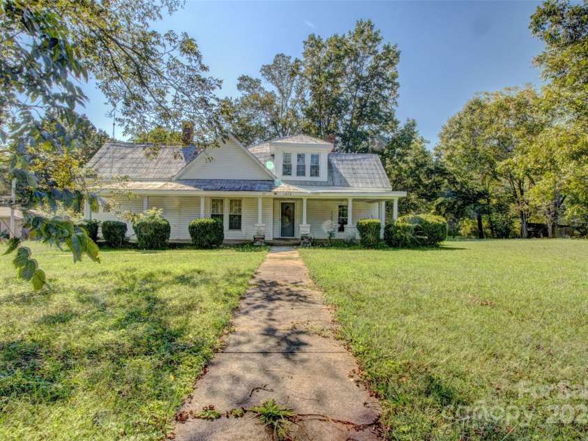 1813 Saint Marks Church Road, Crouse, NC 28033.  MLS# CAR4124104, YatesRealty ID 80. 