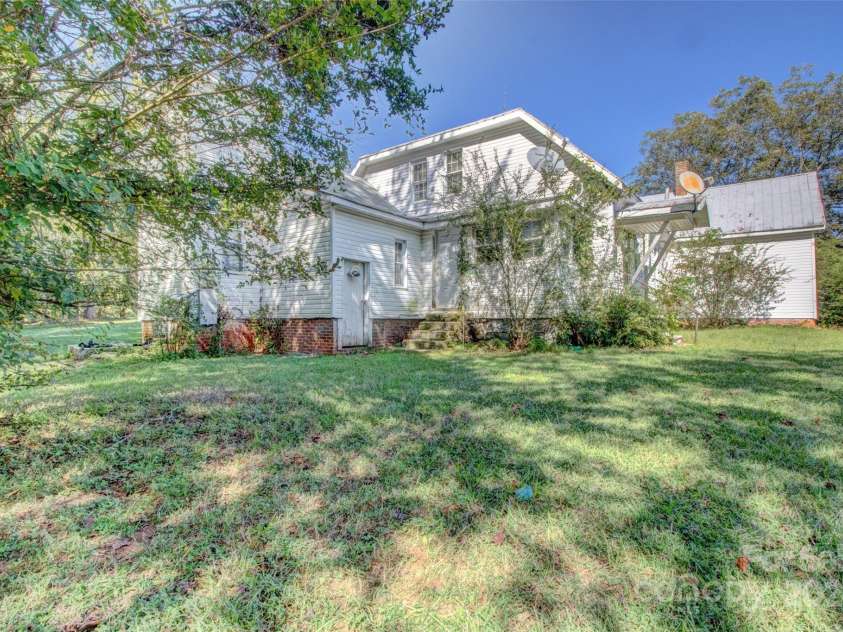 1813 Saint Marks Church Road, Crouse, NC 28033.  MLS# CAR4124104, YatesRealty ID 80. 