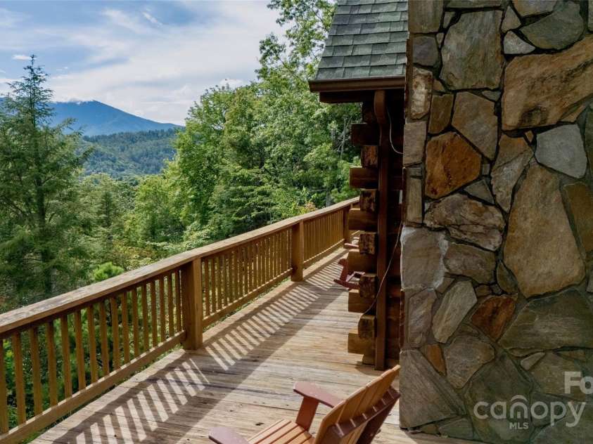 807 Pine Tree Road, Spruce Pine, NC 28777.  MLS# CAR4295412, YatesRealty ID 80. 
