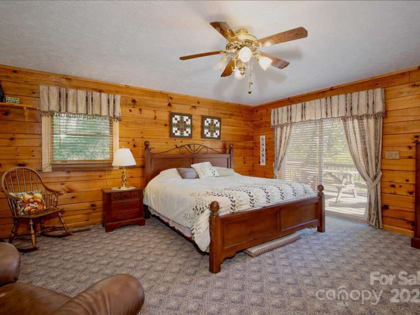 807 Pine Tree Road, Spruce Pine, NC 28777.  MLS# CAR4295412, YatesRealty ID 80. 