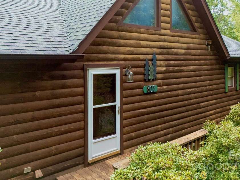 807 Pine Tree Road, Spruce Pine, NC 28777.  MLS# CAR4295412, YatesRealty ID 80. 