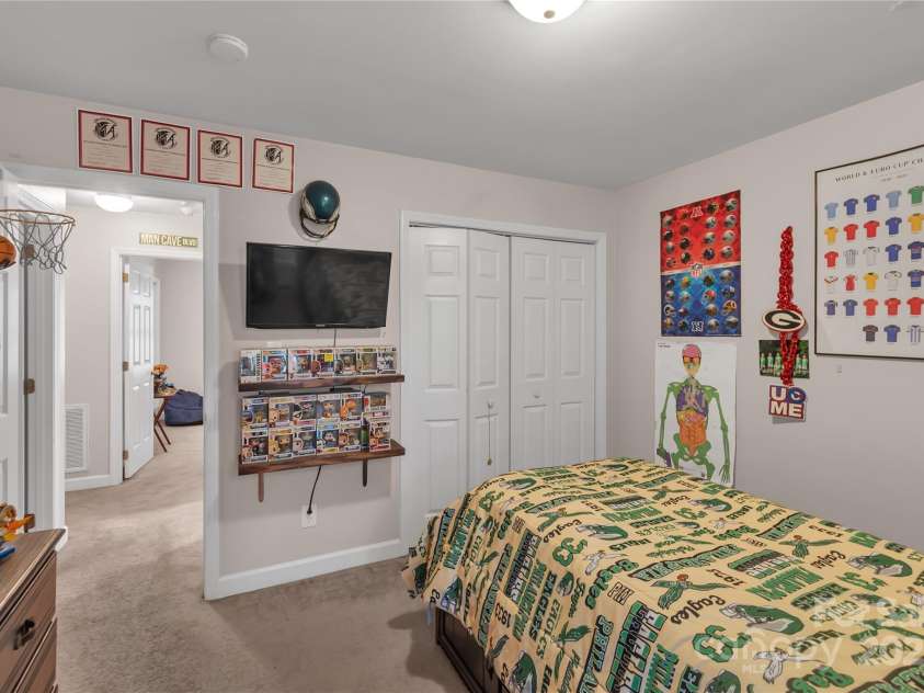 1213 Sandra Court, Belmont, NC 28012.  MLS# CAR4310532, YatesRealty ID 800. 