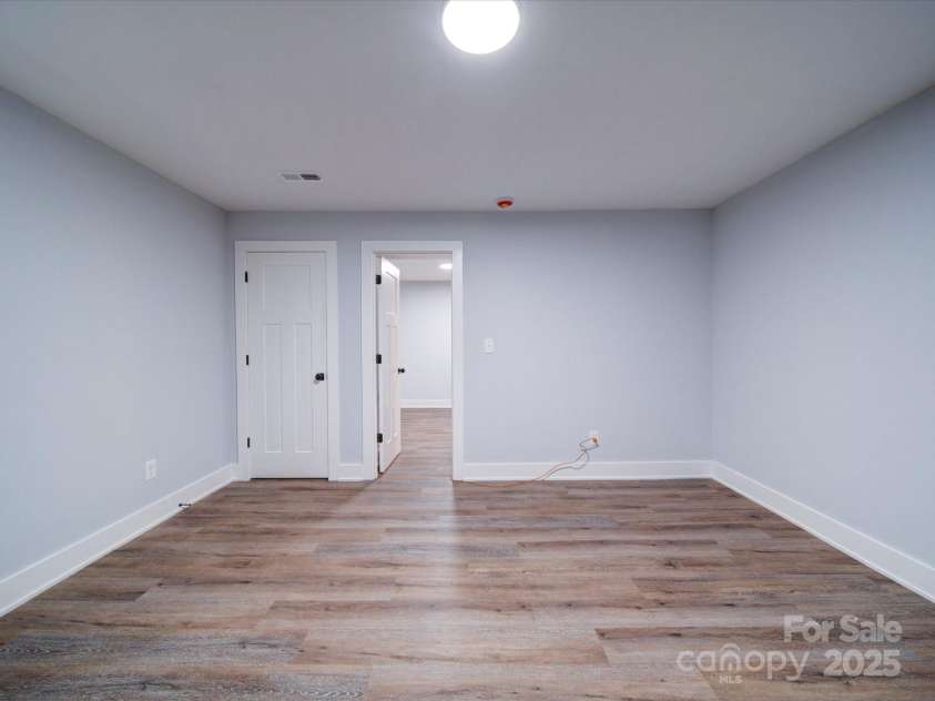 300 Leeper Avenue, Belmont, NC 28012.  MLS# CAR4250374, YatesRealty ID 8000. 2nd LQ Flex Room 1