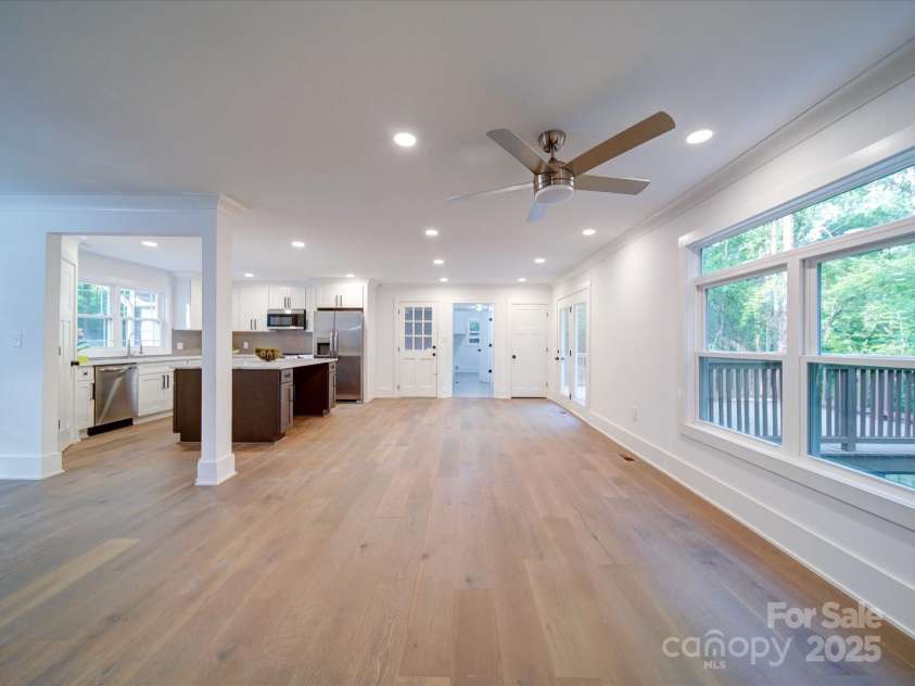 300 Leeper Avenue, Belmont, NC 28012.  MLS# CAR4250374, YatesRealty ID 8000. 