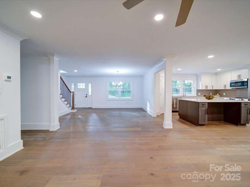 300 Leeper Avenue, Belmont, NC 28012.  MLS# CAR4250374, YatesRealty ID 8000. 