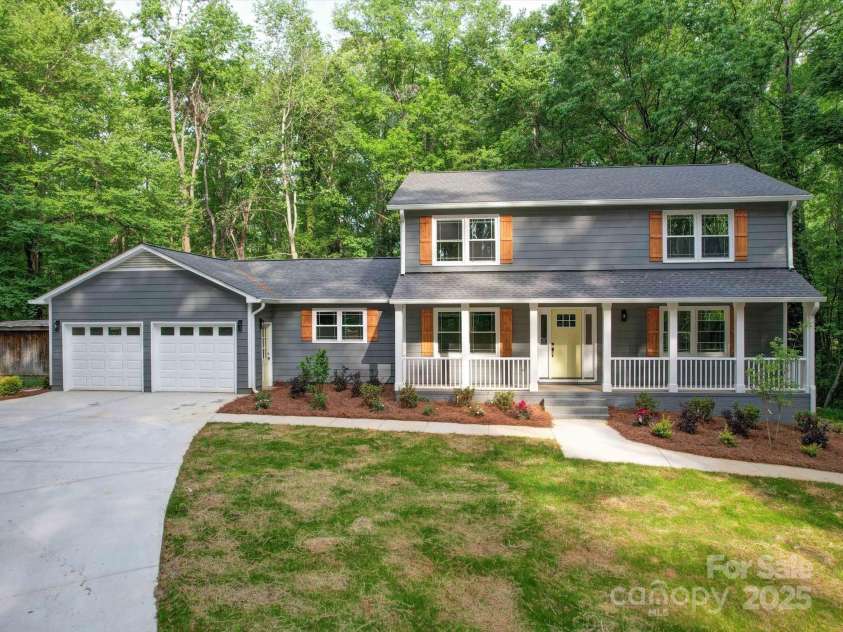 300 Leeper Avenue, Belmont, NC 28012.  MLS# CAR4250374, YatesRealty ID 8000. 