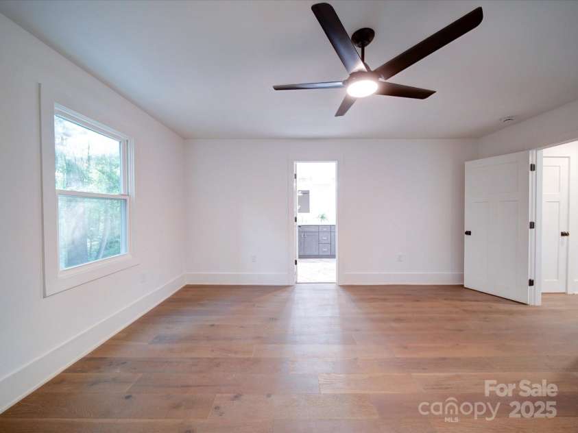 300 Leeper Avenue, Belmont, NC 28012.  MLS# CAR4250374, YatesRealty ID 8000. Primary Bedroom