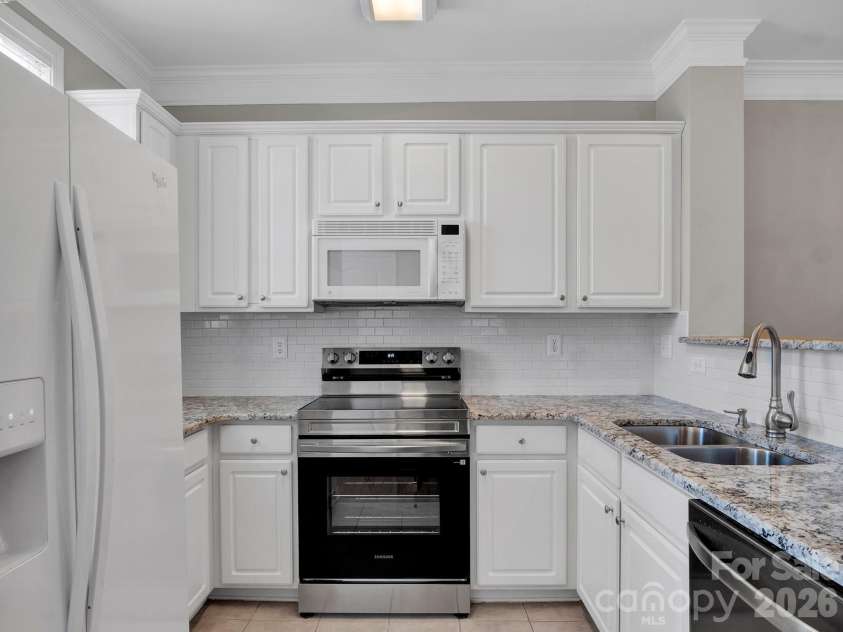 140 Singleton Road, Mooresville, NC 28117.  MLS# CAR4363046, YatesRealty ID 8001. 