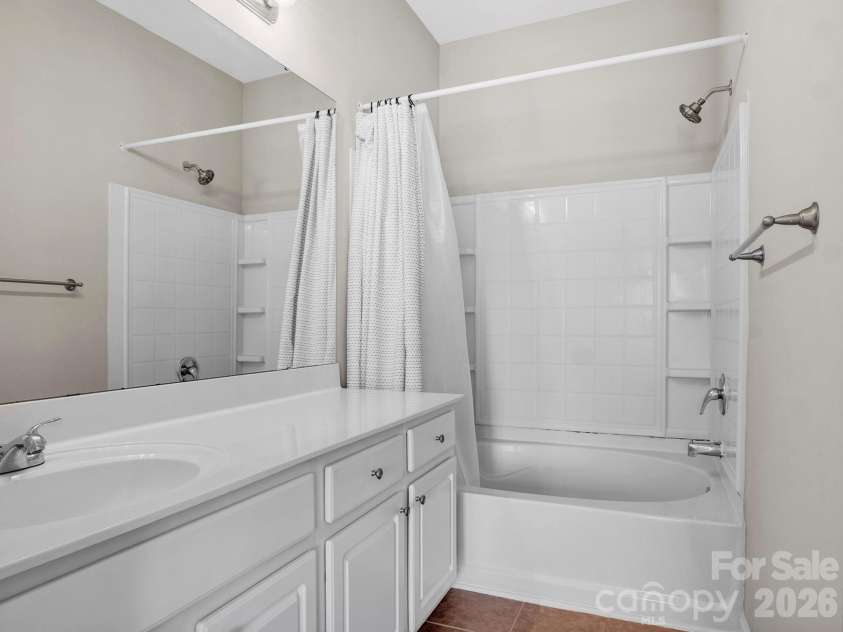 140 Singleton Road, Mooresville, NC 28117.  MLS# CAR4363046, YatesRealty ID 8001. 