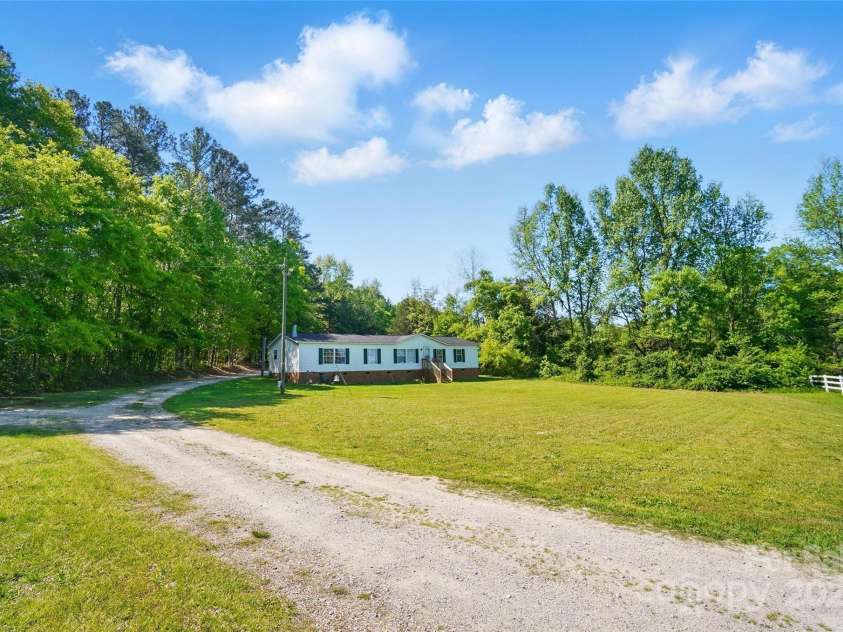 3678 Old Camden Highway, Heath Springs, SC 29058.  MLS# CAR4245798, YatesRealty ID 8001. 