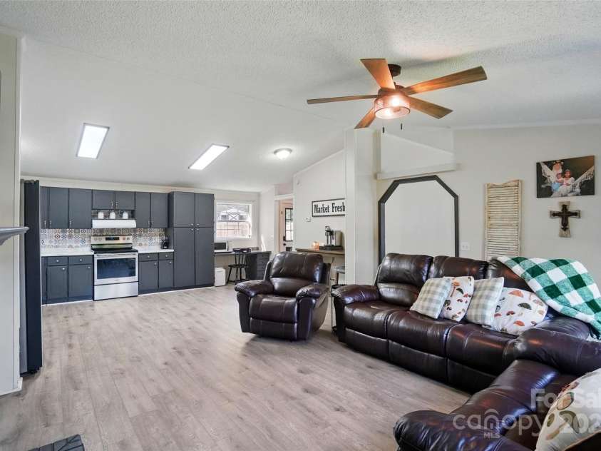3678 Old Camden Highway, Heath Springs, SC 29058.  MLS# CAR4245798, YatesRealty ID 8001. 