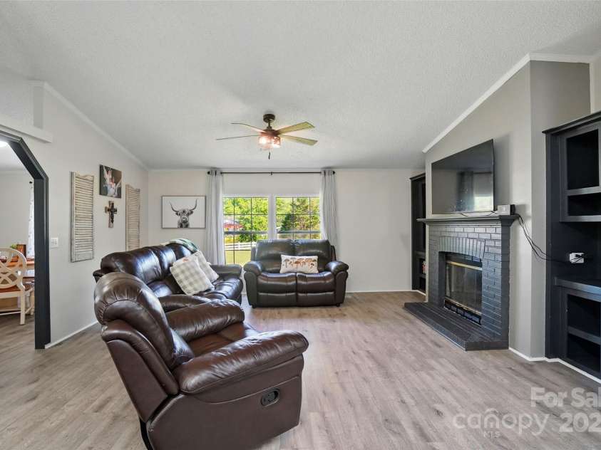 3678 Old Camden Highway, Heath Springs, SC 29058.  MLS# CAR4245798, YatesRealty ID 8001. 