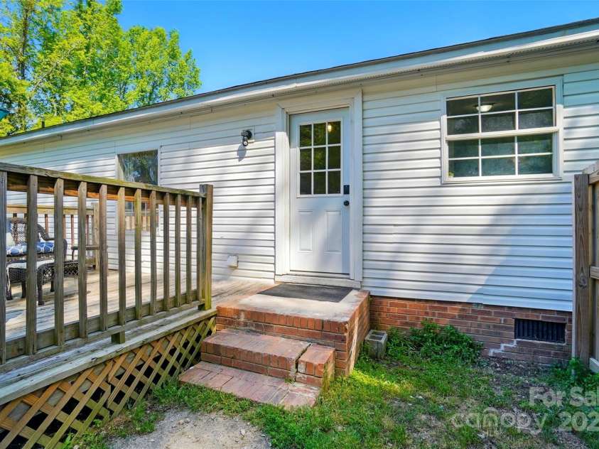 3678 Old Camden Highway, Heath Springs, SC 29058.  MLS# CAR4245798, YatesRealty ID 8001. 