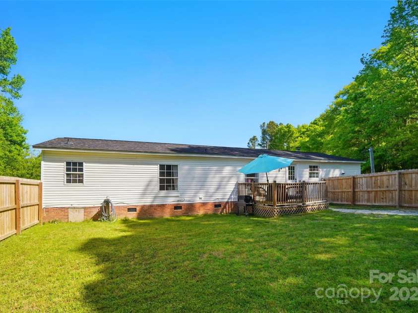 3678 Old Camden Highway, Heath Springs, SC 29058.  MLS# CAR4245798, YatesRealty ID 8001. 