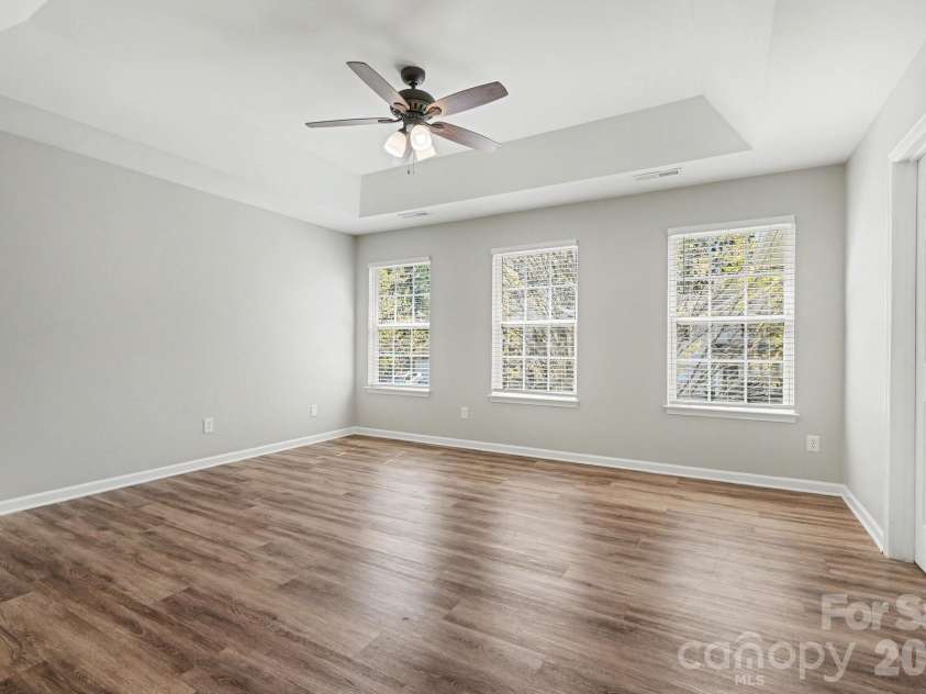581 Winborne Avenue, Concord, NC 28025.  MLS# CAR4361983, YatesRealty ID 8003. 