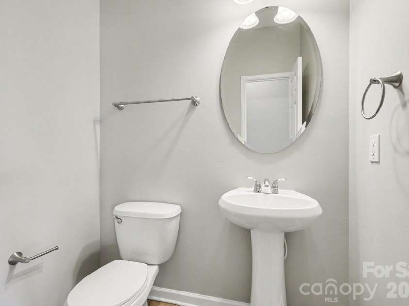 581 Winborne Avenue, Concord, NC 28025.  MLS# CAR4361983, YatesRealty ID 8003. 