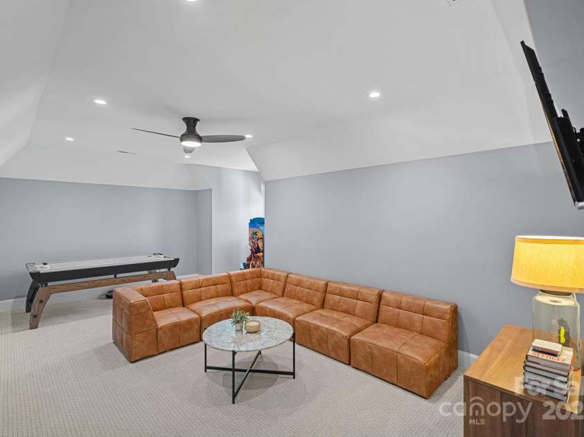 122 Longfellow Lane, Mooresville, NC 28117.  MLS# CAR4222583, YatesRealty ID 8004. 