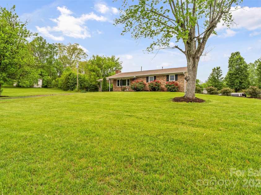 2333 Harmony Grove Road, Nebo, NC 28761.  MLS# CAR4248576, YatesRealty ID 8007. 