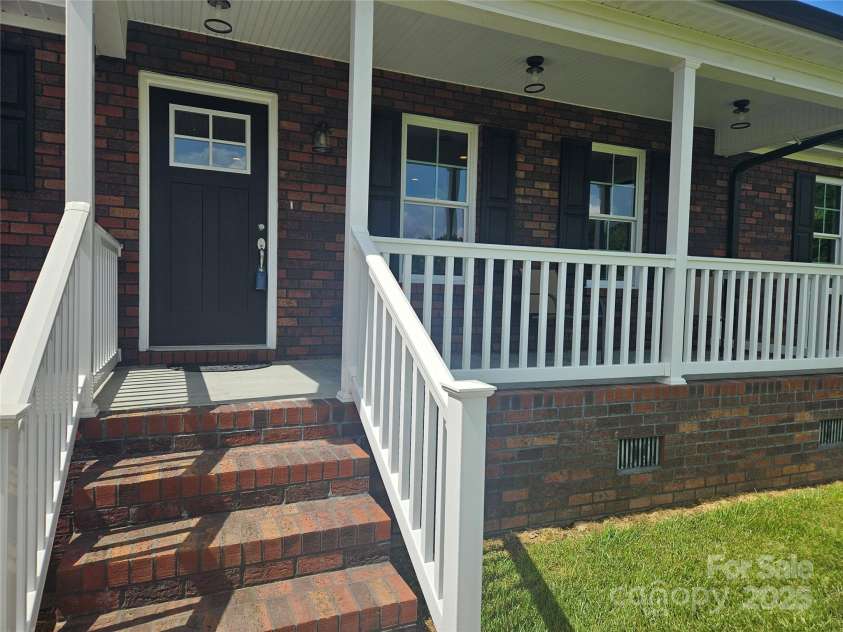 485 Hilltop Road, Oakboro, NC 28129.  MLS# CAR4248673, YatesRealty ID 8008. 