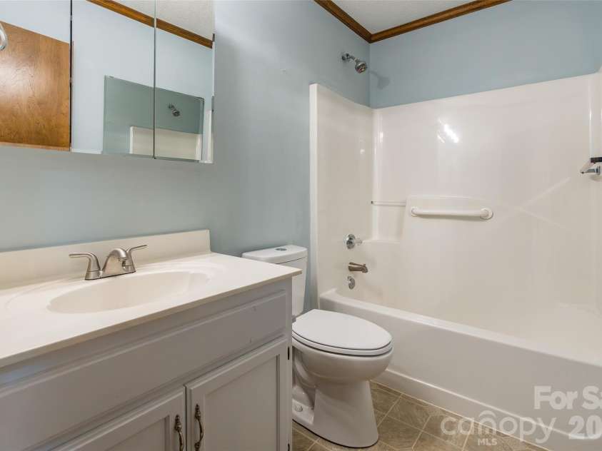 7225 McTeal Place, Charlotte, NC 28262.  MLS# CAR4334886, YatesRealty ID 8008. 