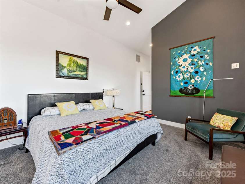 28 Edgehill Avenue, Asheville, NC 28801.  MLS# CAR4212601, YatesRealty ID 801. 