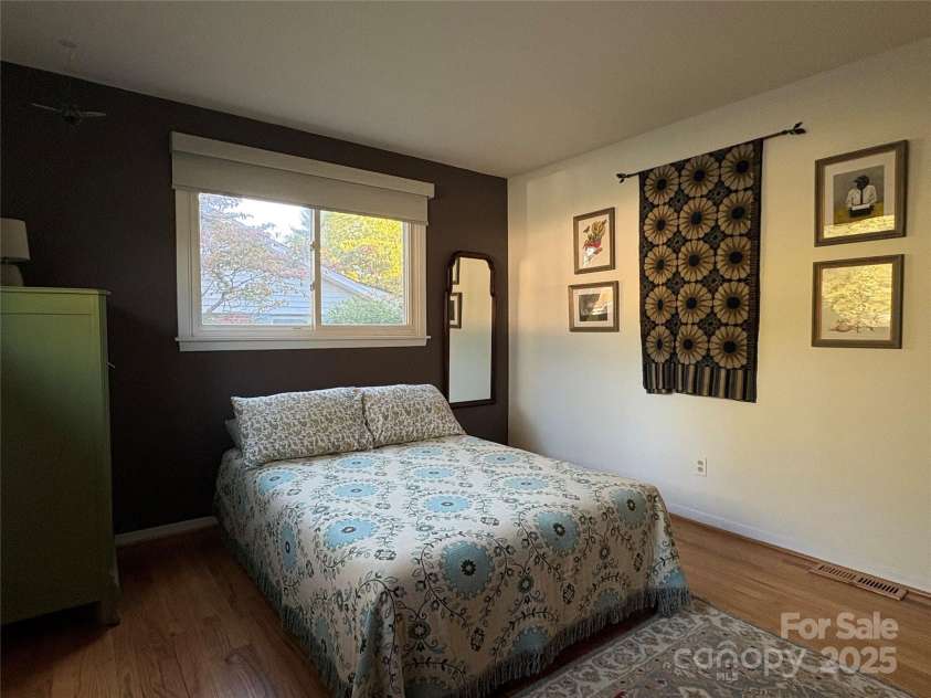 1235 Pinebrook Circle, Hendersonville, NC 28739.  MLS# CAR4309617, YatesRealty ID 8011. Second Bedroom