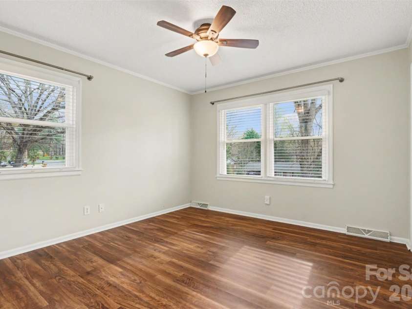 204 Country Club Circle, Shelby, NC 28150.  MLS# CAR4343537, YatesRealty ID 8012. Second bedroom