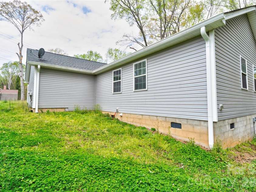 208 Poston Street, Shelby, NC 28150.  MLS# CAR4363643, YatesRealty ID 8013. Back Left