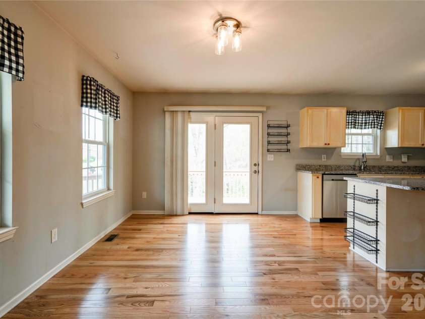208 Poston Street, Shelby, NC 28150.  MLS# CAR4363643, YatesRealty ID 8013. Dining