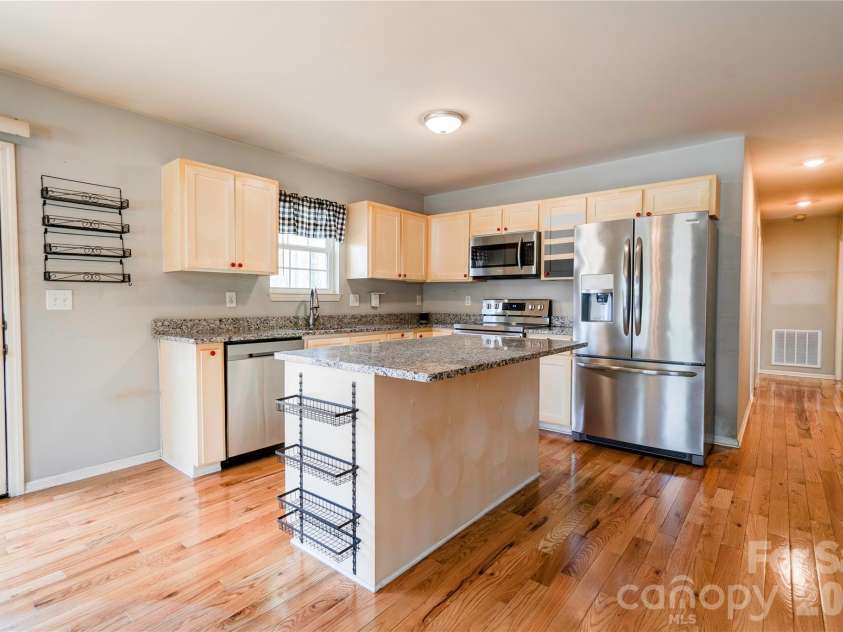 208 Poston Street, Shelby, NC 28150.  MLS# CAR4363643, YatesRealty ID 8013. Kitchen