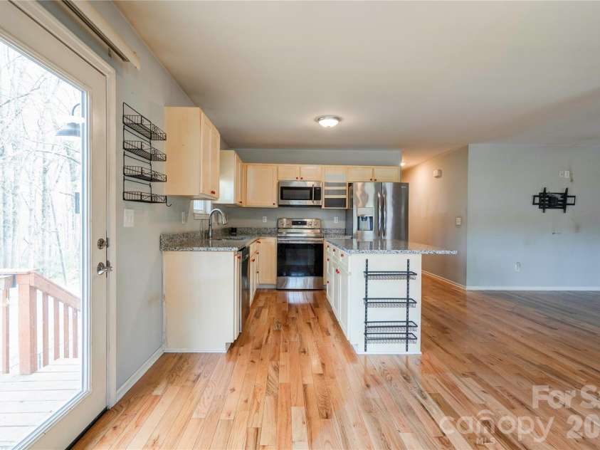 208 Poston Street, Shelby, NC 28150.  MLS# CAR4363643, YatesRealty ID 8013. Kitchen