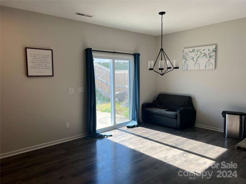 533 Copes Court, Kannapolis, NC 28081.  MLS# CAR4202091, YatesRealty ID 8013. Dining Room