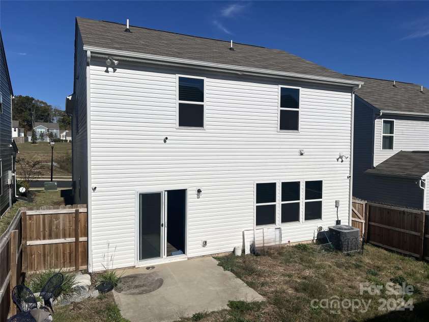 533 Copes Court, Kannapolis, NC 28081.  MLS# CAR4202091, YatesRealty ID 8013. Rear