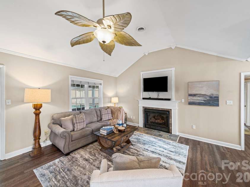 1770 Brittany Lane, Fort Mill, SC 29708.  MLS# CAR4361953, YatesRealty ID 8014. 