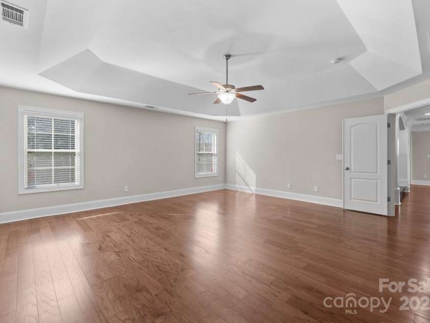 12515 Hashanli Place, Matthews, NC 28105.  MLS# CAR4221773, YatesRealty ID 8015. Double Door Entry to Primary Suite