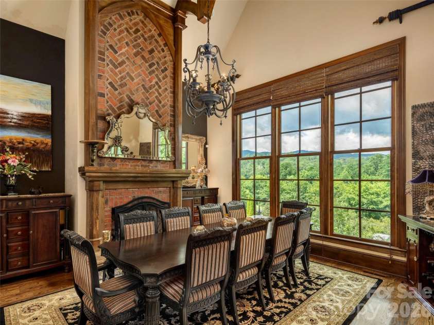 26 Village Oak Drive, Arden, NC 28704.  MLS# CAR4356625, YatesRealty ID 8017. 