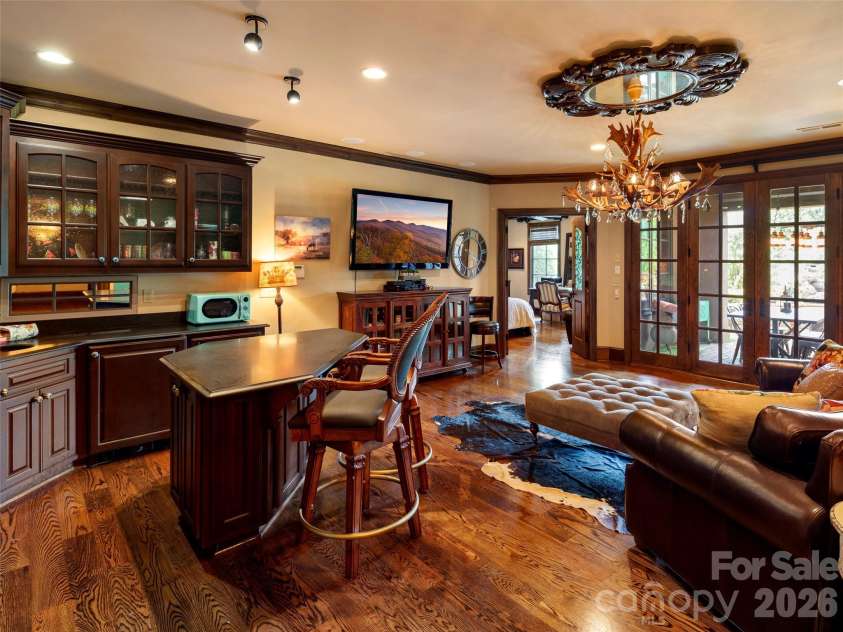 26 Village Oak Drive, Arden, NC 28704.  MLS# CAR4356625, YatesRealty ID 8017. 