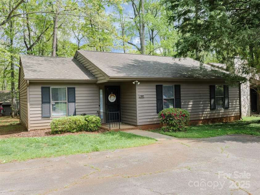 380 Sweetgum Drive, Fort Mill, SC 29715.  MLS# CAR4244694, YatesRealty ID 8017. 