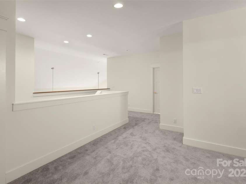 107 Chimney Chase Trail, Hendersonville, NC 28739.  MLS# CAR4251263, YatesRealty ID 8018. 