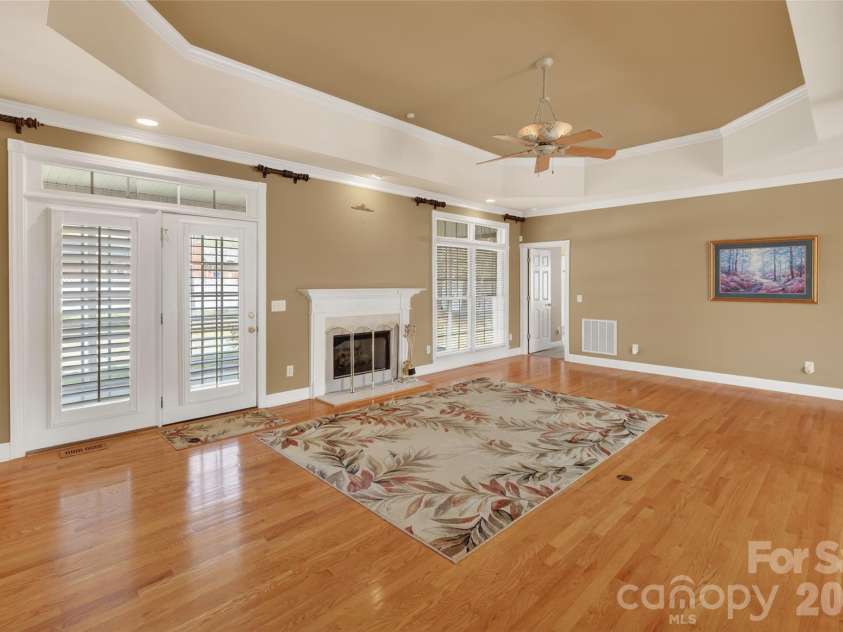 1220 Kent Drive, Lancaster, SC 29720.  MLS# CAR4362283, YatesRealty ID 8019. 