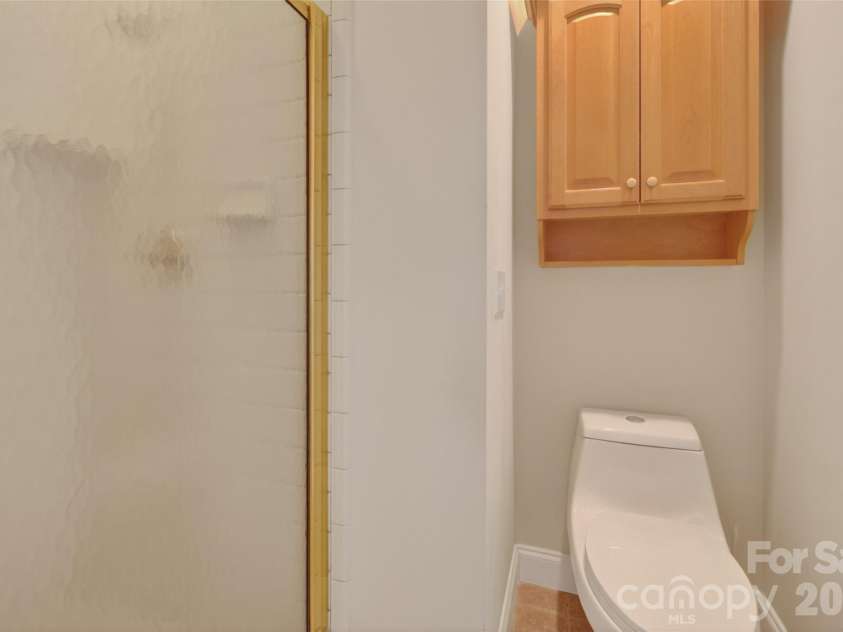 1220 Kent Drive, Lancaster, SC 29720.  MLS# CAR4362283, YatesRealty ID 8019. 