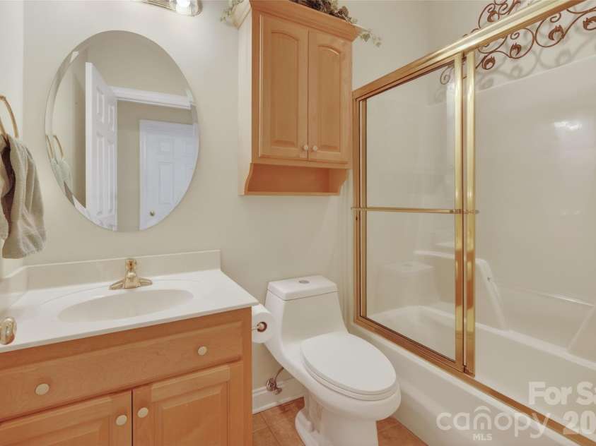 1220 Kent Drive, Lancaster, SC 29720.  MLS# CAR4362283, YatesRealty ID 8019. 