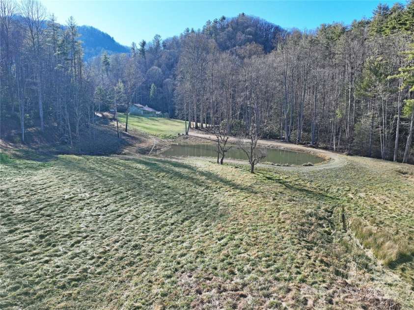 3076 Anderson Cove Road, Marshall, NC 28753.  MLS# CAR4212161, YatesRealty ID 8020. 