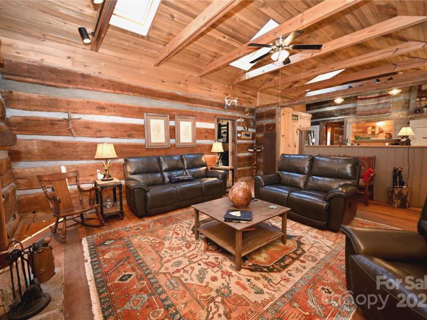 3076 Anderson Cove Road, Marshall, NC 28753.  MLS# CAR4212161, YatesRealty ID 8020. 