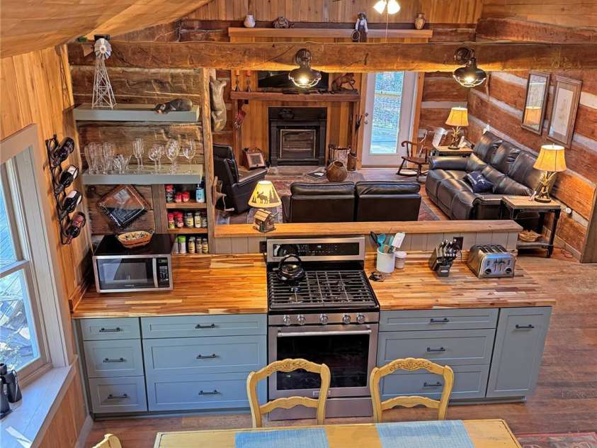 3076 Anderson Cove Road, Marshall, NC 28753.  MLS# CAR4212161, YatesRealty ID 8020. 