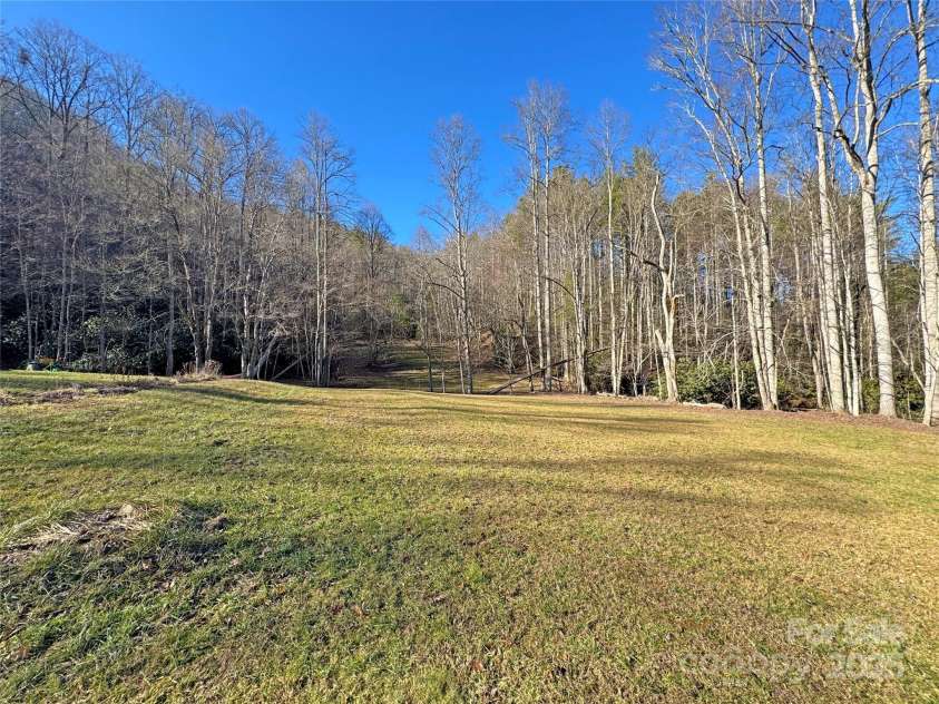 3076 Anderson Cove Road, Marshall, NC 28753.  MLS# CAR4212161, YatesRealty ID 8020. 