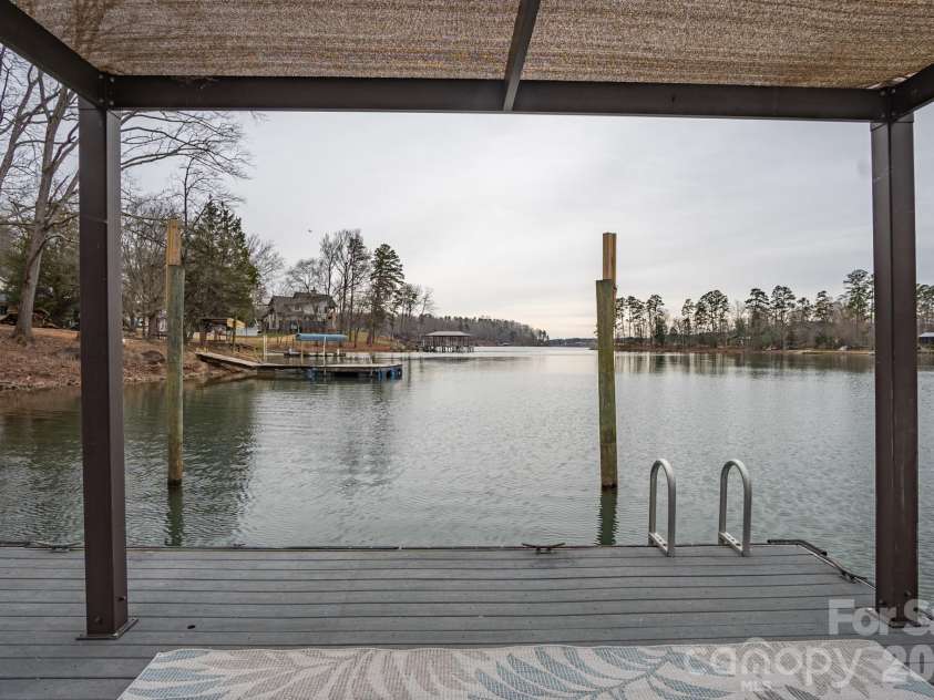 208 Island View Road, Mount Holly, NC 28120.  MLS# CAR4346292, YatesRealty ID 8022. 